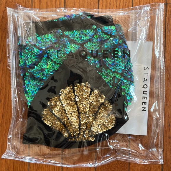 Sea Queen mermaid bikini by Discount Universe size M - Picture 6 of 6